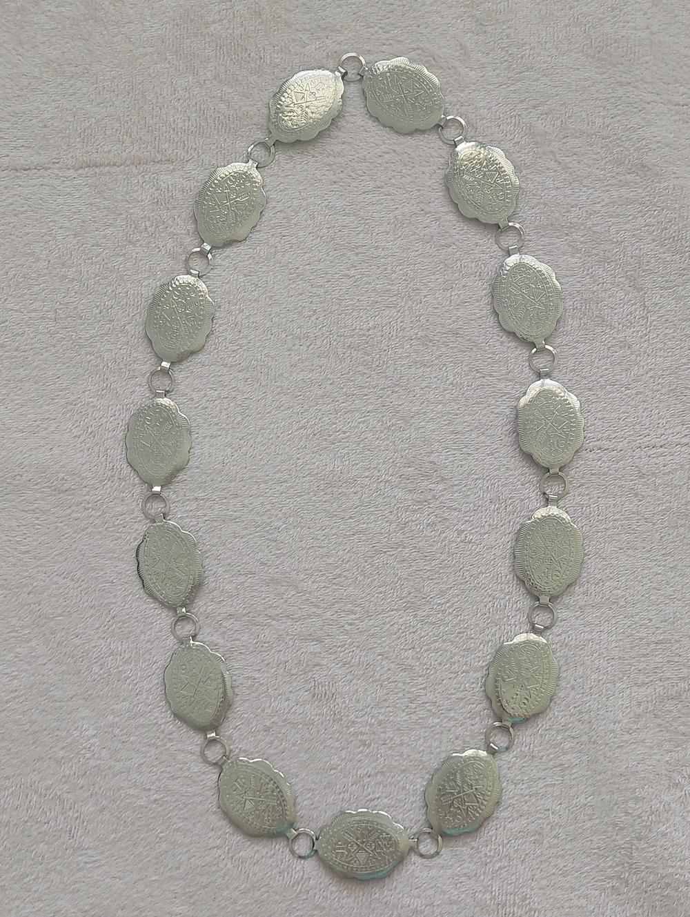 Vintage Silver-tone Metal Textured Concho Chain Belt NWOT